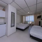 Aparta Estudio Cartagena Laguito - 711